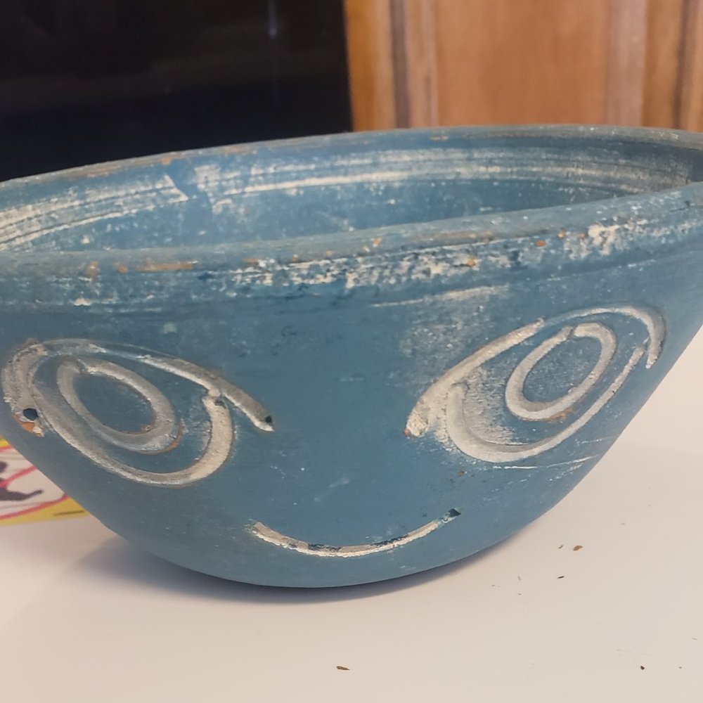 CONTEMPORARY HANDMADE BOWL MADE IN HONDURA